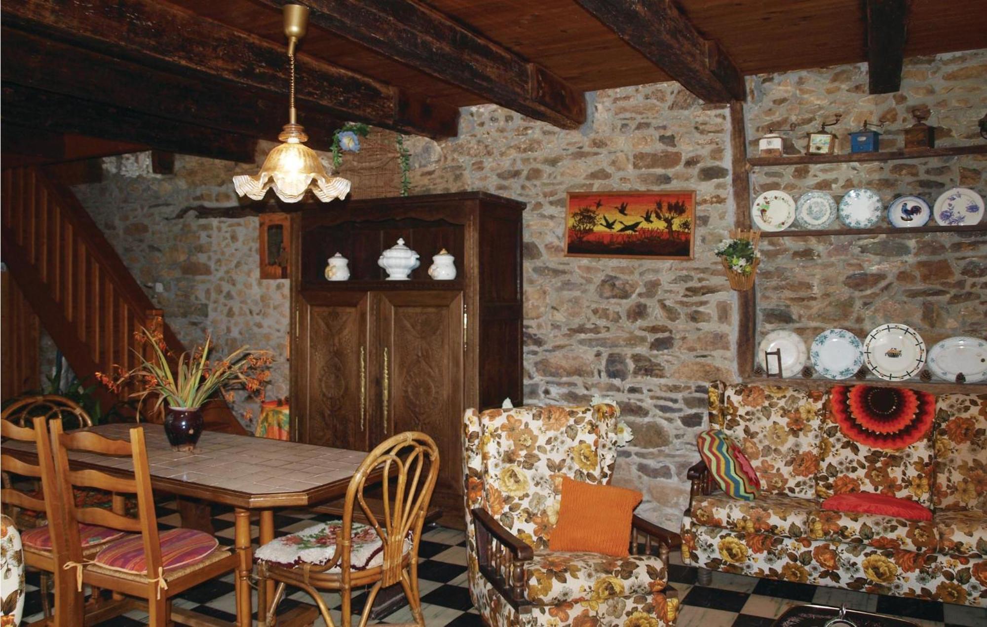 Lovely Home In Le Faouet With Kitchen Dış mekan fotoğraf